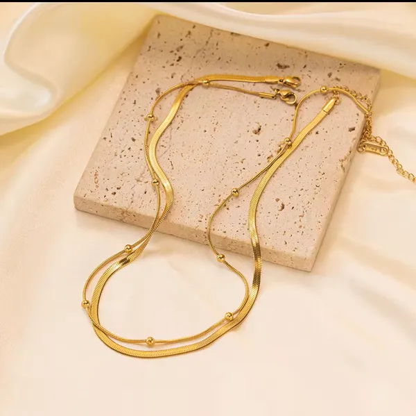 Golden_Stainless_Steel_And_Hypoallergenic_Coating_Necklace_For_Women